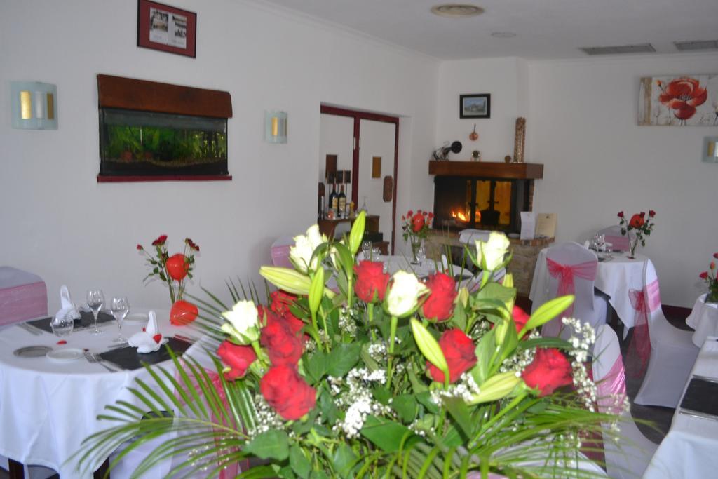 Hotel Restaurant La Braisiere Saint-Romain  Esterno foto
