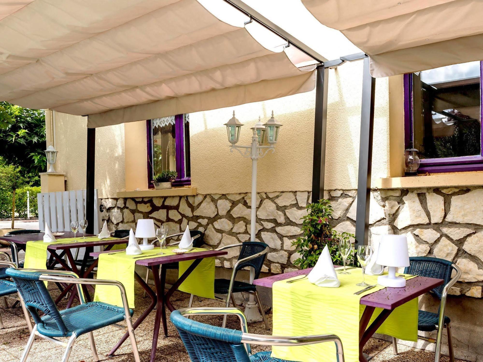 Hotel Restaurant La Braisiere Saint-Romain  Esterno foto